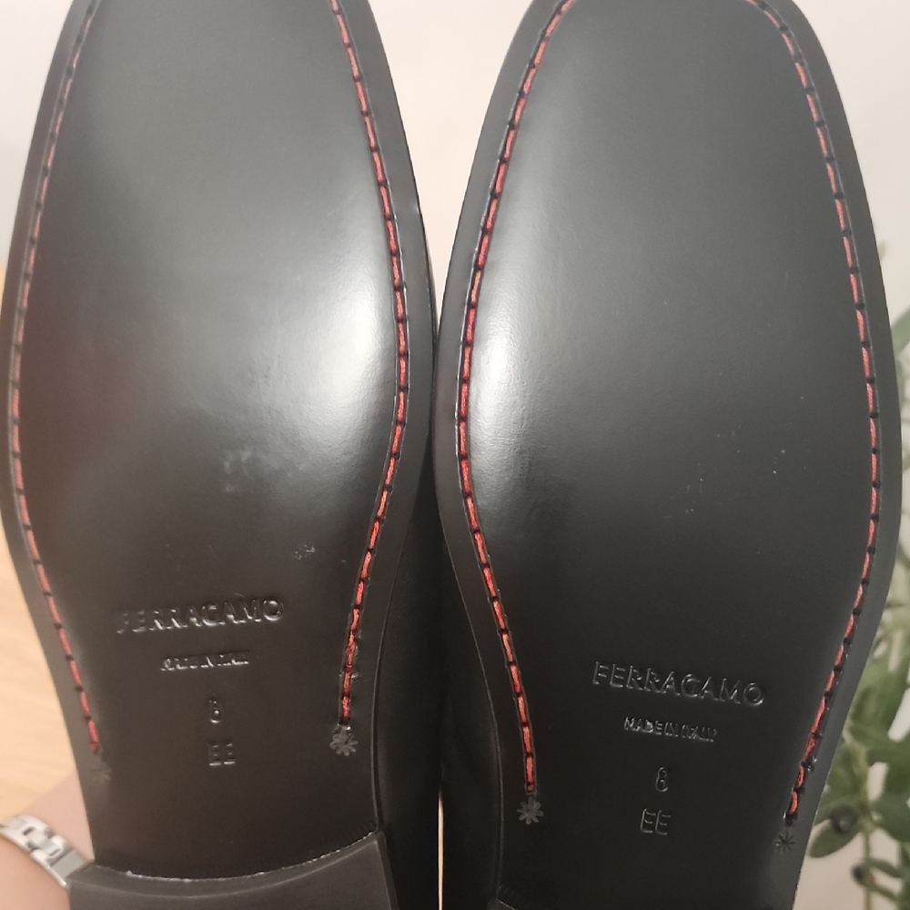 Ferragamo Black Leather Loafers with Silver Buckle - Picture 7 of 10